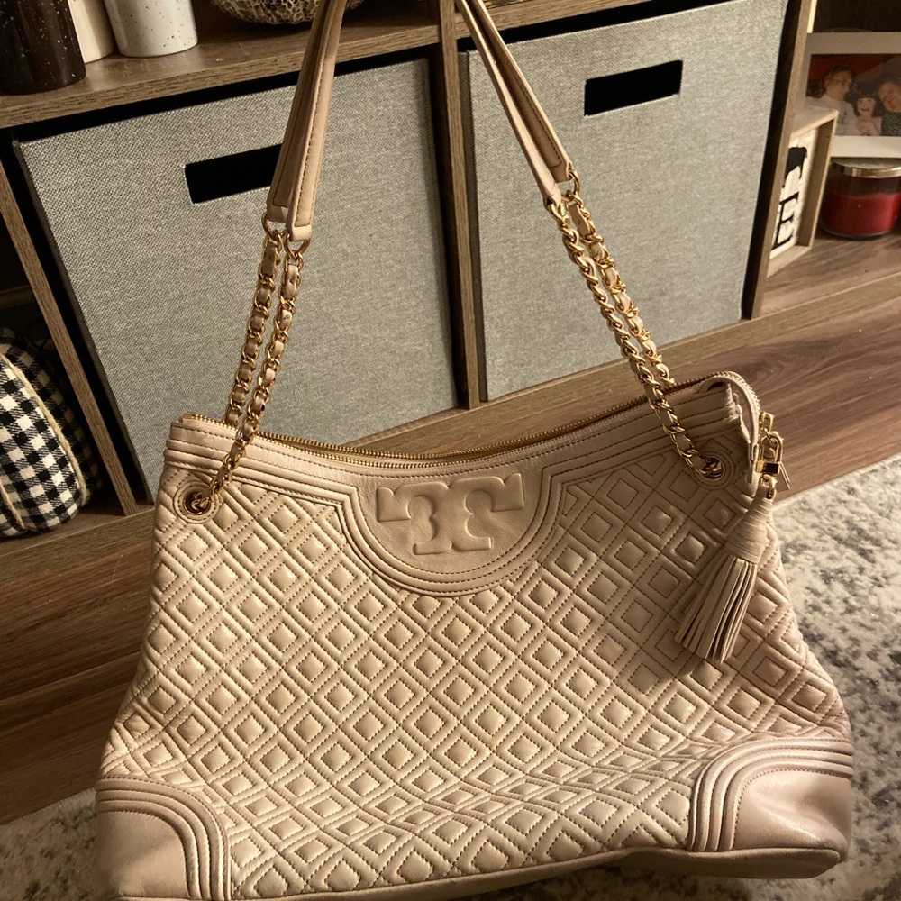 Tory Burch Fleming Tote Large